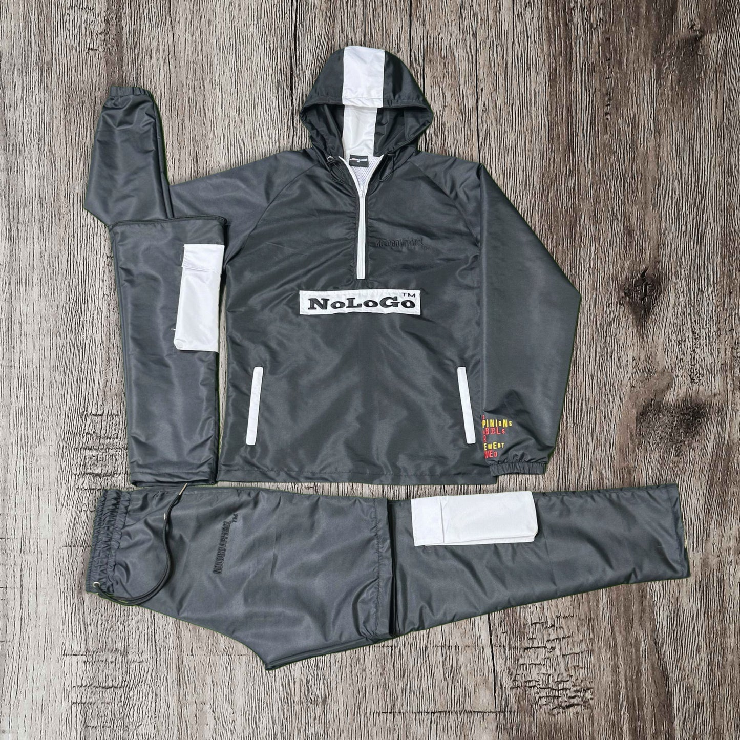 NoLoGo Black & White windbreaker set