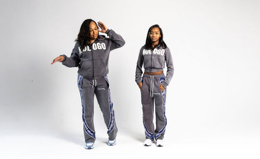 NoLoG mid crop zip up hoodie