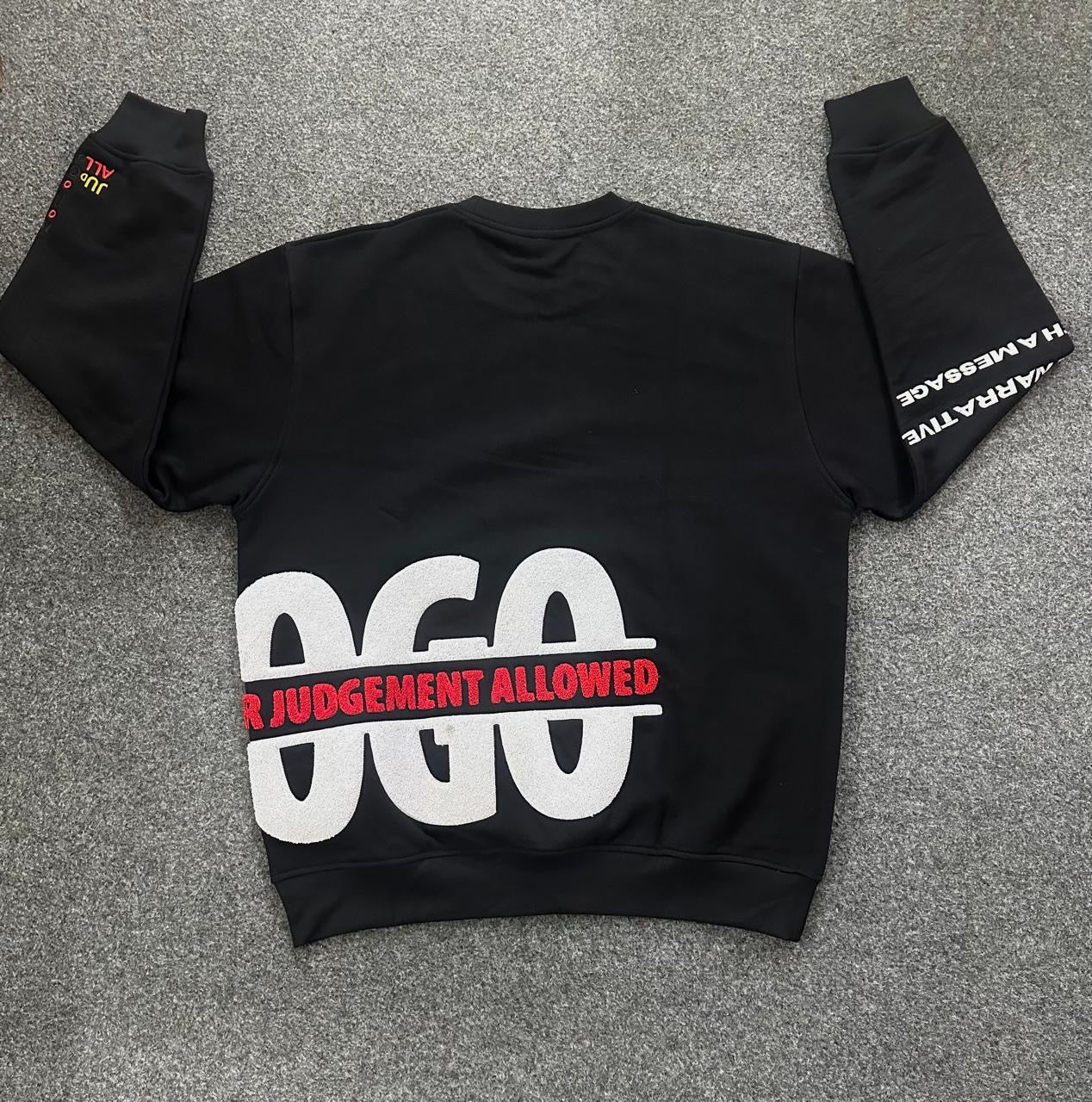 NoLoGo crew necks sweatshirt