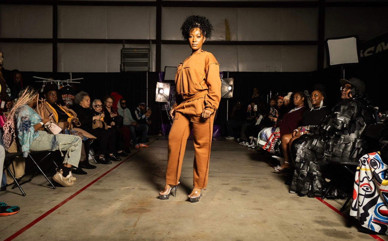 NoLoGo “inside out” hoodie set